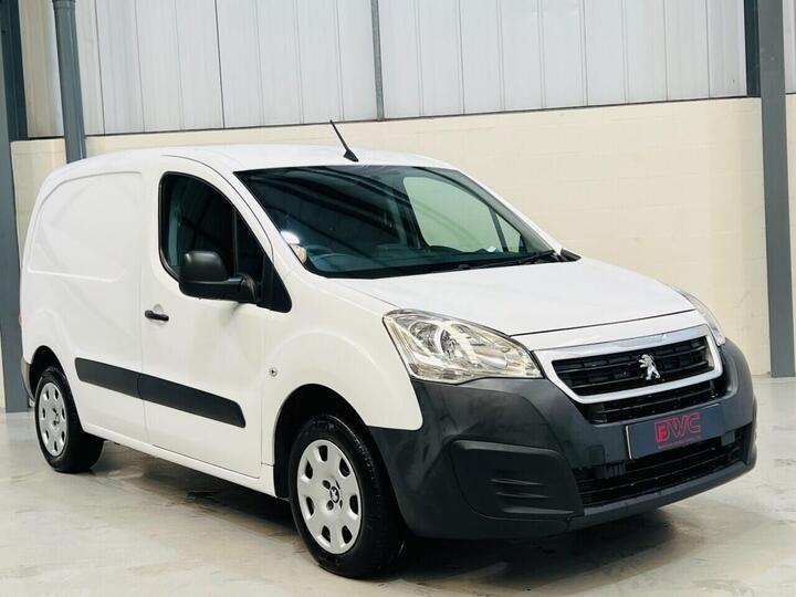 Peugeot PARTNER 1.6 BlueHDi 855 Professional Panel Van 5dr Diesel Manual L1 Stop & Start (110 G/km, 97.64 Bhp) Peugeot PARTNER 1.6 BlueHDi 855 Professional Panel Van 5dr Diesel Manual L1 Stop & Start (110 G/km, 97.64 Bhp)