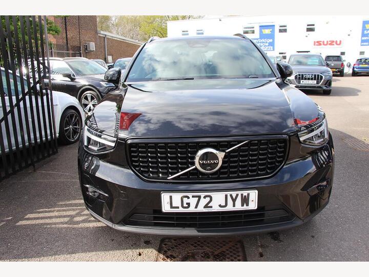 Volvo XC40 2.0 B4 MHEV Ultimate DCT Auto Euro 6 (s/s) 5dr