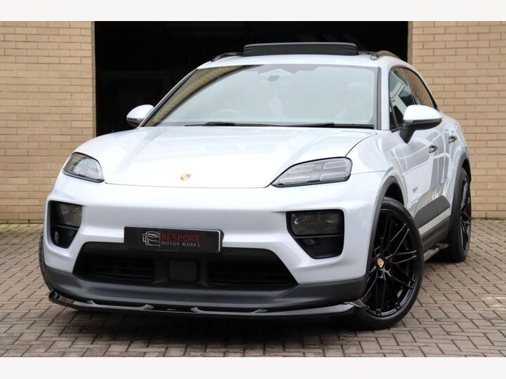 Porsche MACAN 100kWh Auto 5dr