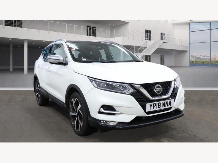 Nissan QASHQAI 1.6 DCi Tekna+ XTRON Euro 6 (s/s) 5dr