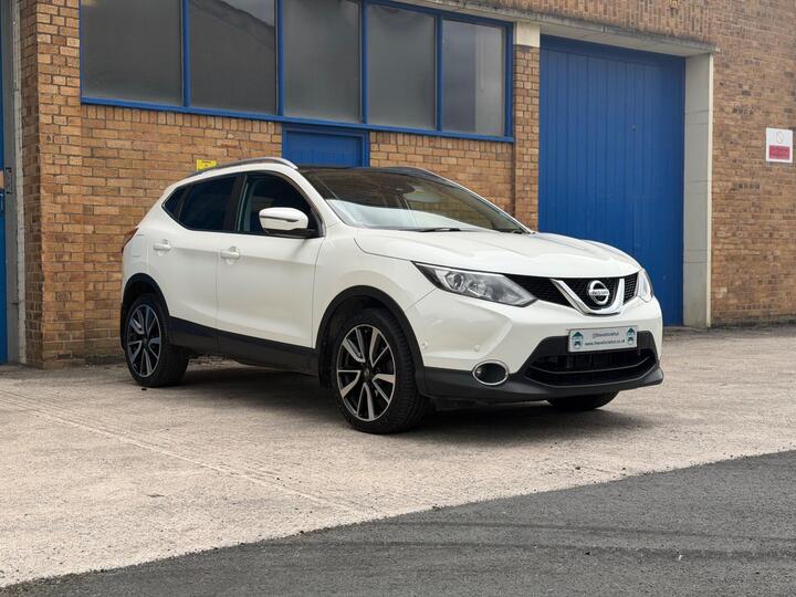 Nissan Qashqai 1.2 DIG-T Tekna XTRON 2WD Euro 6 (s/s) 5dr