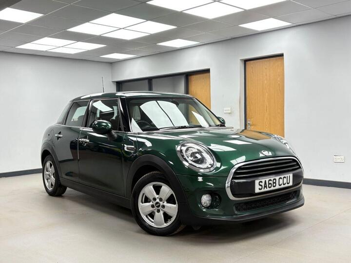 MINI HATCH 1.5 Cooper Steptronic Euro 6 (s/s) 5dr