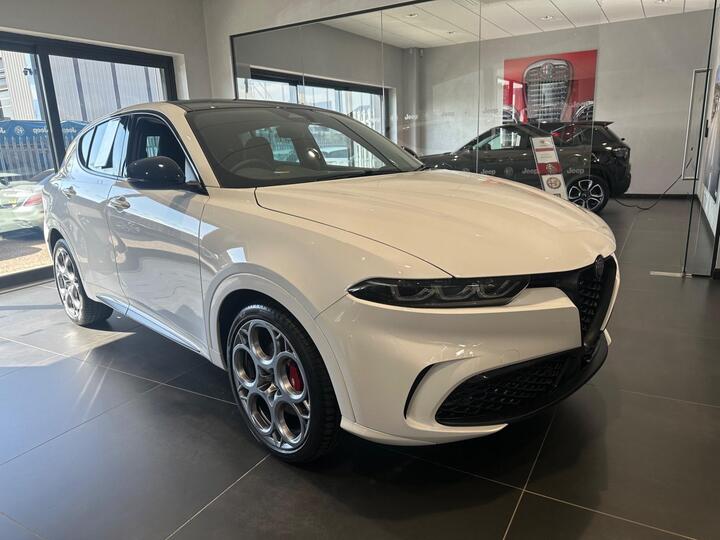 Alfa Romeo Tonale 1.5 VGT MHEV Tributo Italiano DCT Euro 6 5dr Alfa Romeo Tonale 1.5 VGT MHEV Tributo Italiano DCT Euro 6 5dr