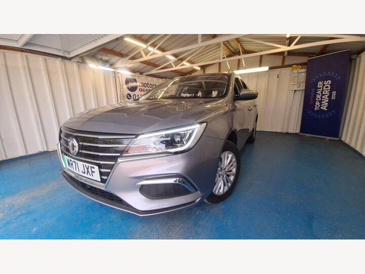 MG MG5 61.1kWh Exclusive Long Range Auto 5dr
