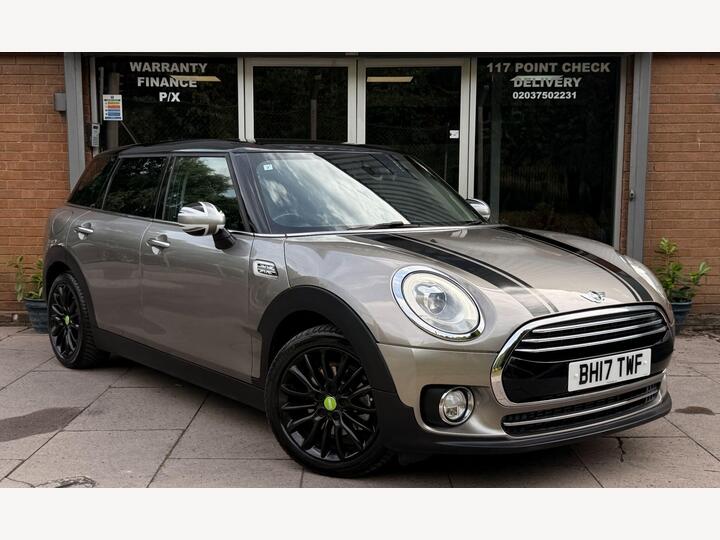 MINI Clubman 2.0 Cooper D (Black Pack) Auto Euro 6 (s/s) 6dr