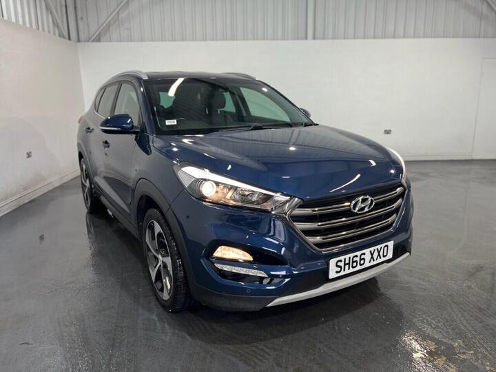 Hyundai TUCSON 2.0 CRDi Premium 4WD Euro 6 5dr