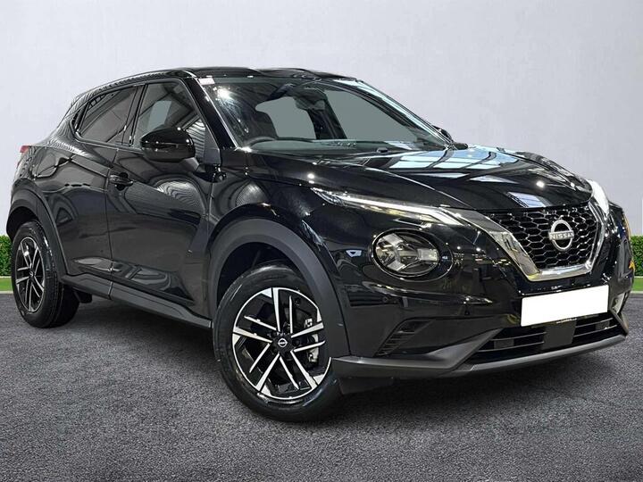 Nissan Juke 1.0 DIG-T N-Connecta Euro 6 (s/s) 5dr