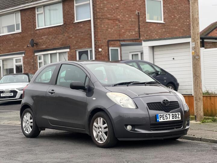 Toyota Yaris 1.3 VVT-i TR 3dr