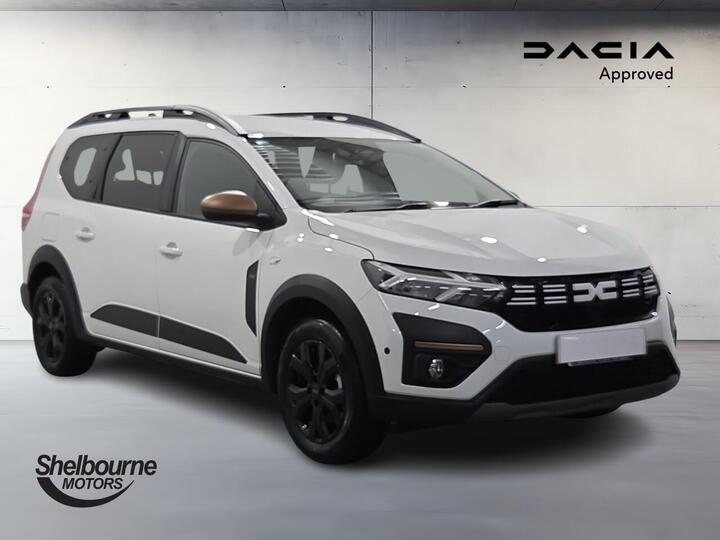 Dacia Jogger 1.6 Hybrid EXTREME MPV 5dr Petrol Hybrid Au 1.6 Hybrid EXTREME Auto Euro 6 (s/s) 5dr Dacia Jogger 1.6 Hybrid EXTREME MPV 5dr Petrol Hybrid Au 1.6 Hybrid EXTREME Auto Euro 6 (s/s) 5dr