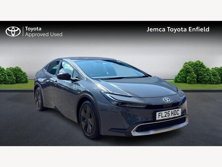 Toyota Prius 2.0 13.6kWh Design CVT Euro 6 (s/s) 5dr