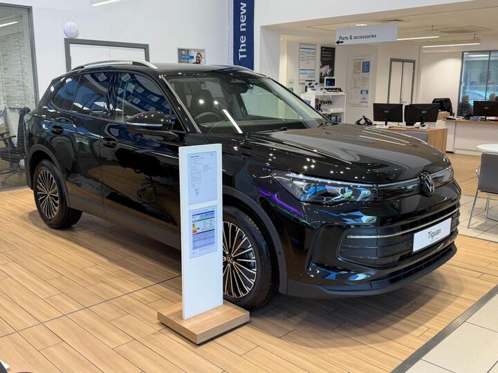 Volkswagen Tiguan 1.5 ETSI MHEV Match DSG Euro 6 (s/s) 5dr
