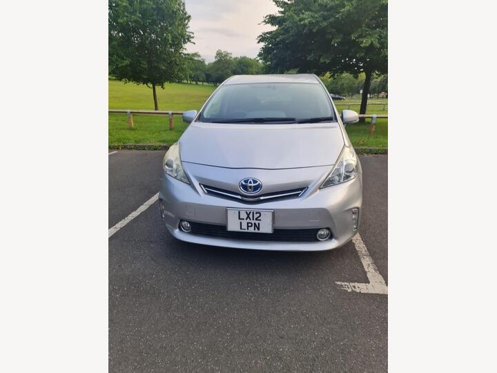 Toyota Prius 1.8 VVT-h T3 Hatchback 5dr Petrol Hybrid CVT Euro 5 (s/s) (136 Ps)