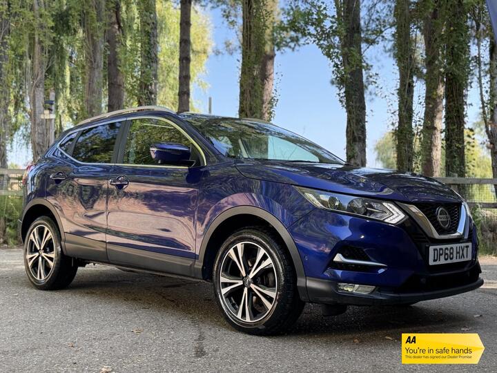 Nissan Qashqai 1.3 DIG-T N-Connecta Euro 6 (s/s) 5dr