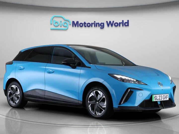 MG MG4 64kWh Trophy Long Range Auto 5dr