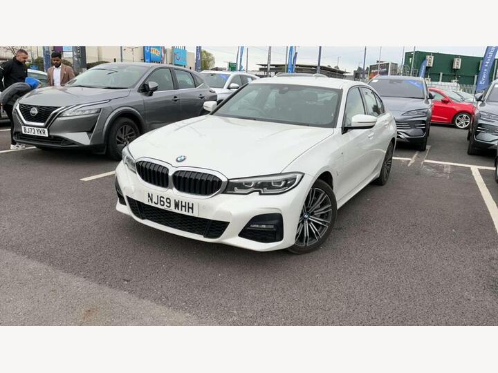 BMW 330e 2.0 330e 12kWh M Sport Auto Euro 6 (s/s) 4dr