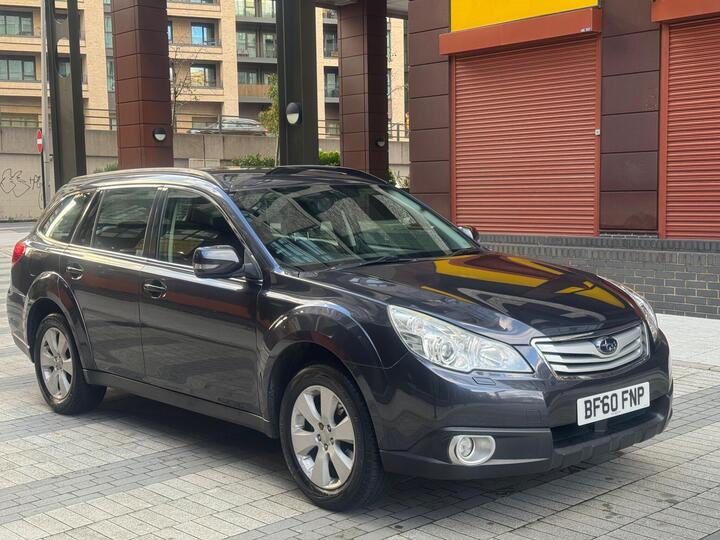 Subaru Outback 2.5i SE Lineartronic 4WD Euro 5 5dr (SNavPlus)