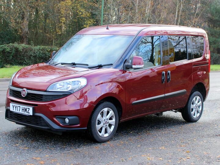 Fiat Doblo 1.6 MultiJet Lounge Euro 6 5dr