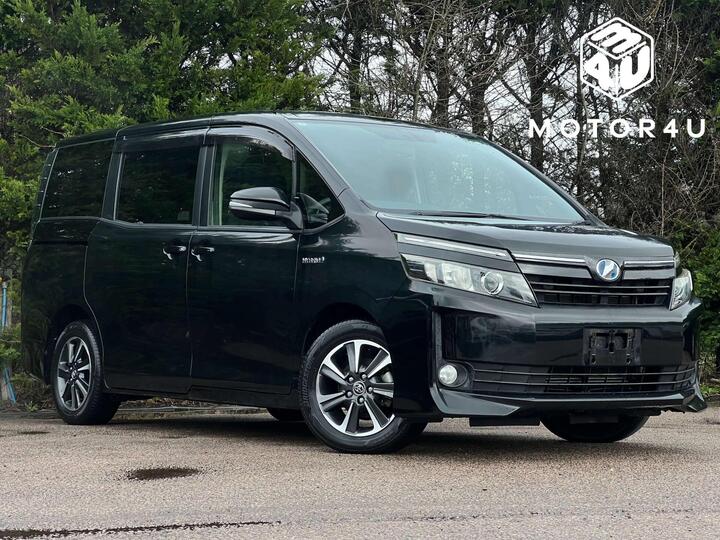Toyota Voxy Toyota Voxy 1.8 Hybrid V Automatic MPV 7 Seater