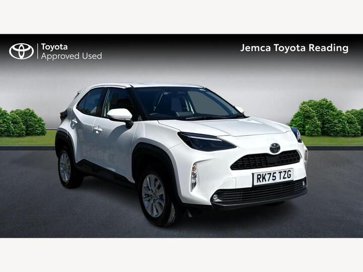 Toyota Yaris Cross 1.5 VVT-h Icon E-CVT Euro 6 (s/s) 5dr Toyota Yaris Cross 1.5 VVT-h Icon E-CVT Euro 6 (s/s) 5dr