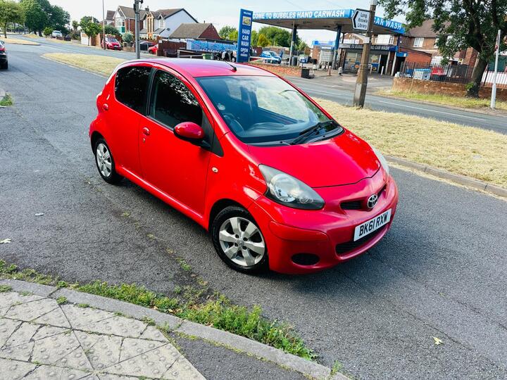 Toyota AYGO 1.0 VVT-i Go Euro 5 5dr