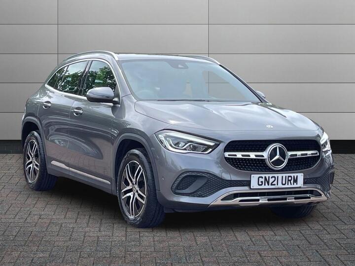 Mercedes-Benz GLA 1.3 GLA180 Sport (Executive) 7G-DCT Euro 6 (s/s) 5dr Mercedes-Benz GLA 1.3 GLA180 Sport (Executive) 7G-DCT Euro 6 (s/s) 5dr