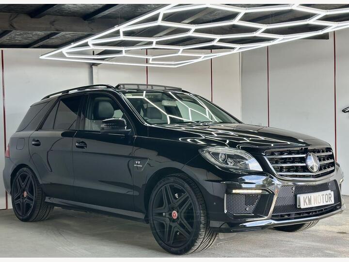 Mercedes-Benz M-CLASS 5.5 ML63 V8 AMG G-Tronic 4WD Euro 5 (s/s) 5dr Mercedes-Benz M-CLASS 5.5 ML63 V8 AMG G-Tronic 4WD Euro 5 (s/s) 5dr
