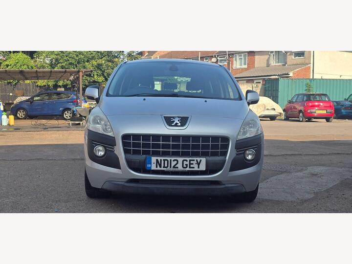 Peugeot 3008 1.6 E-HDi Active EGC Euro 5 (s/s) 5dr