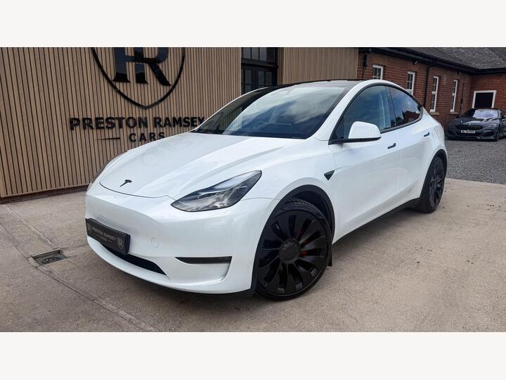 Tesla Model Y (Dual Motor) Performance Auto 4WDE 5dr