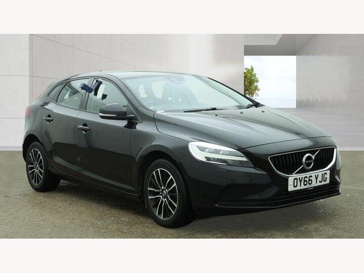 Volvo V40 2.0 D2 Momentum Euro 6 (s/s) 5dr