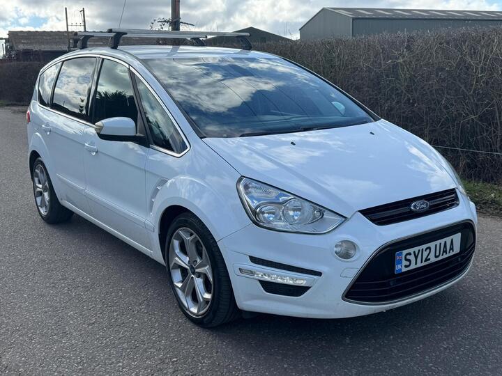 Ford S-Max 2.0 TDCi Titanium Euro 5 5dr