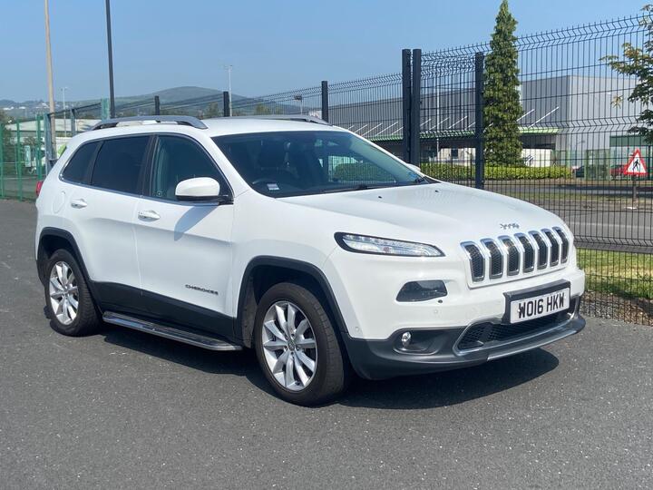 Jeep Cherokee 2.2 MultiJetII Limited Auto 4WD Euro 6 (s/s) 5dr Jeep Cherokee 2.2 MultiJetII Limited Auto 4WD Euro 6 (s/s) 5dr