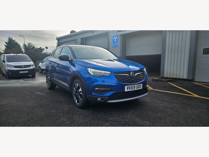 Vauxhall Grandland X 1.2 Turbo Sport Nav Euro 6 (s/s) 5dr