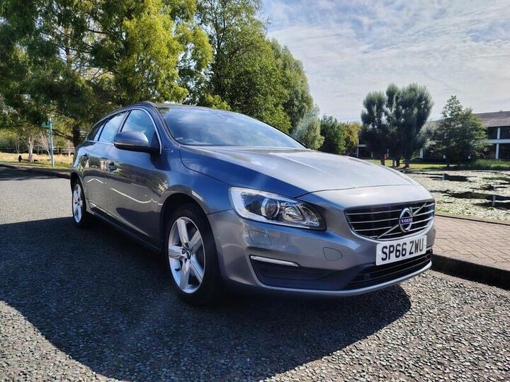 Volvo V60 2.4 D5 Twin Engine SE Nav Auto AWD Euro 6 (s/s) 5dr