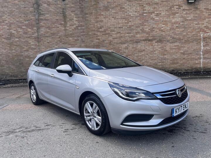 Vauxhall Astra 1.6 CDTi EcoFLEX Tech Line Sports Tourer Euro 6 (s/s) 5dr