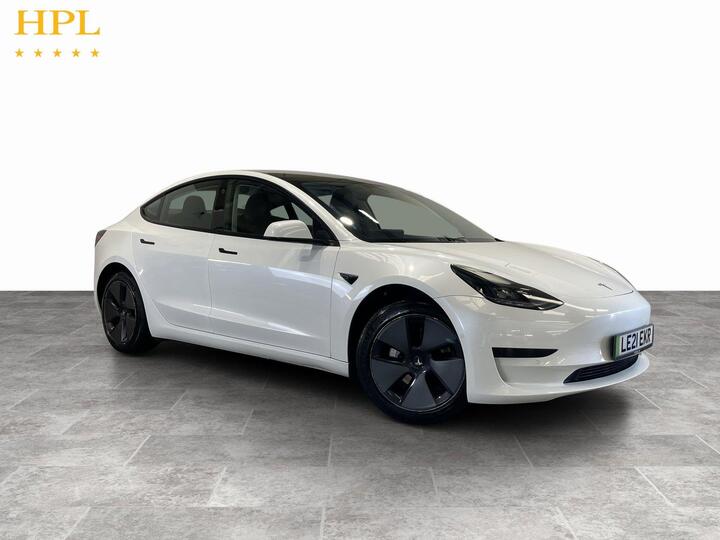Tesla Model 3 Standard Range Plus Auto RWD 4dr