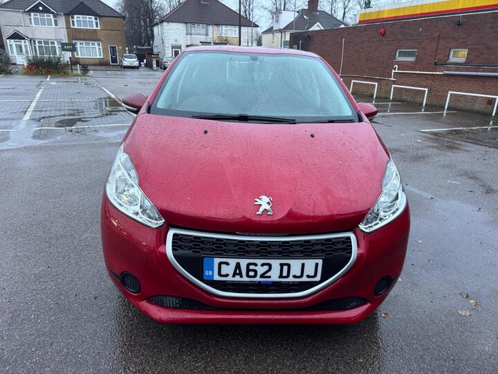 Peugeot 208 1.0 VTi Access+ Euro 5 5dr Peugeot 208 1.0 VTi Access+ Euro 5 5dr