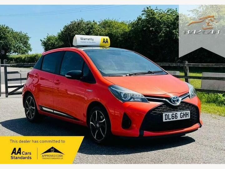 Toyota Yaris 1.5 VVT-h Orange Edition E-CVT Euro 6 5dr