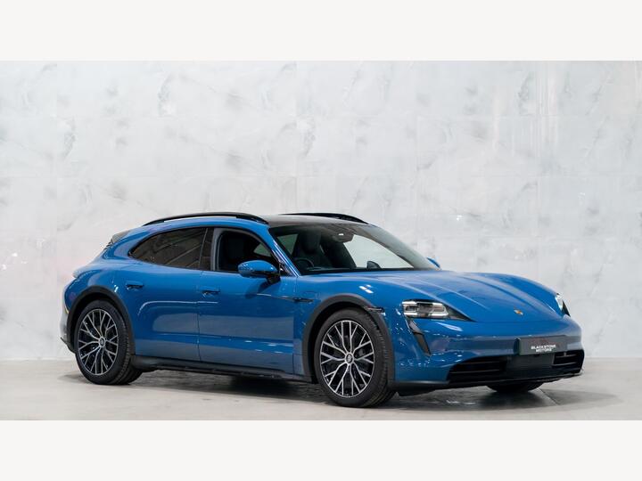 Porsche Taycan Performance Plus 93.4kWh 4S Cross Turismo Auto 4WD 5dr (11kW Charger) Porsche Taycan Performance Plus 93.4kWh 4S Cross Turismo Auto 4WD 5dr (11kW Charger)
