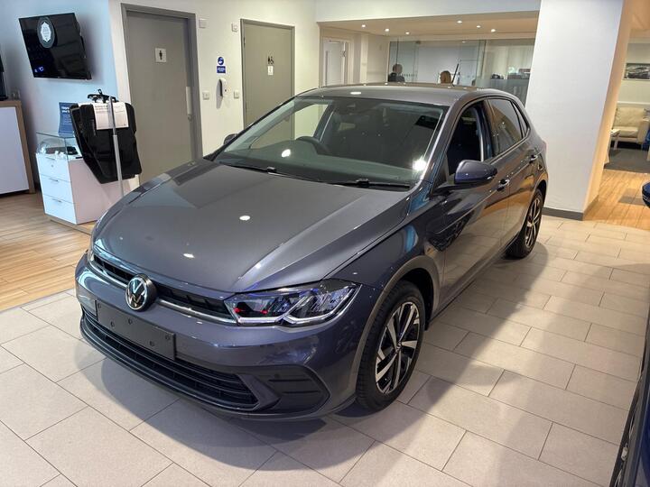Volkswagen Polo 1.0 TSI Match Euro 6 (s/s) 5dr