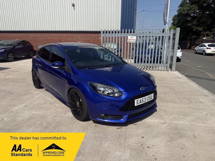Ford Focus 2.0T EcoBoost ST-3 Euro 5 (s/s) 5dr
