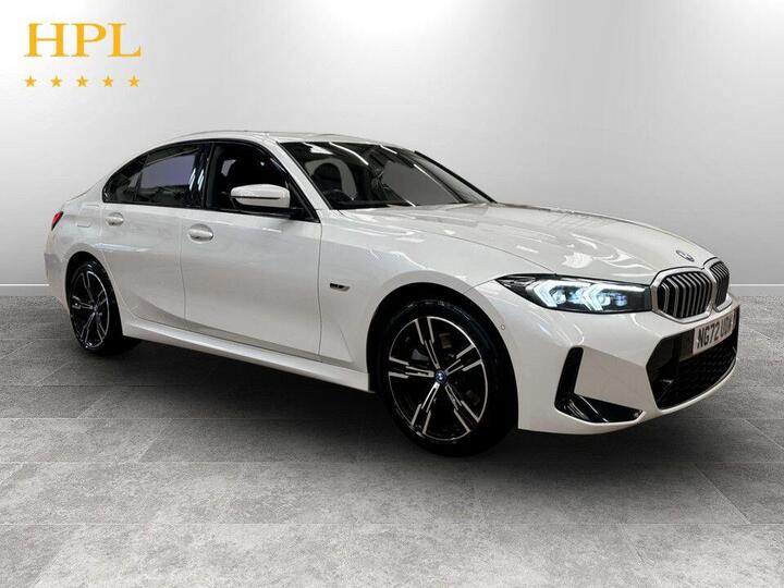 BMW 3 SERIES 2.0 330e 12kWh M Sport Auto Euro 6 (s/s) 4dr BMW 3 SERIES 2.0 330e 12kWh M Sport Auto Euro 6 (s/s) 4dr