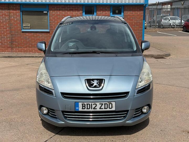 Peugeot 5008 1.6 HDi Allure Euro 5 5dr