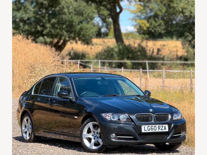 BMW 3 Series 2.0 318i Exclusive Edition Steptronic Euro 5 4dr