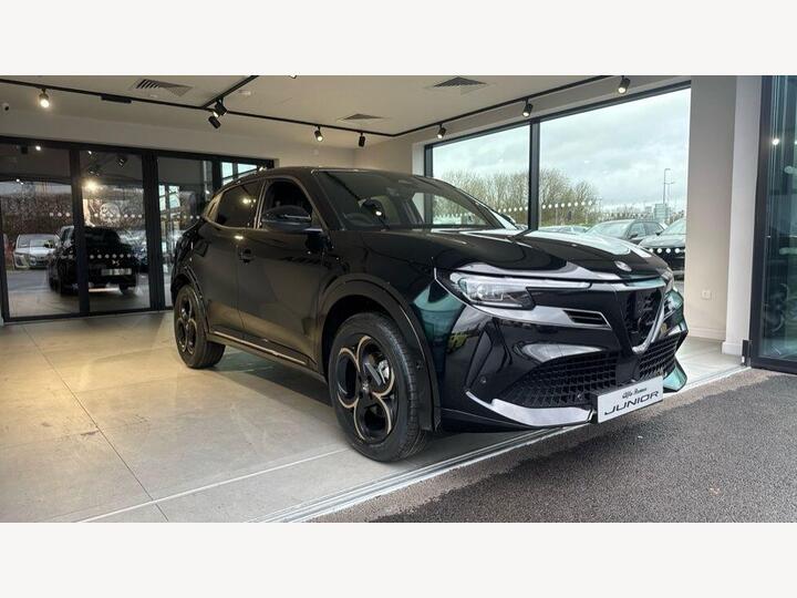 Alfa Romeo Junior 1.2 MHEV Ibrida Intensa E-DCT Euro 6 (s/s) 5dr