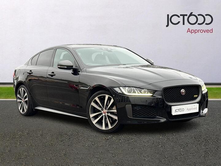 Jaguar Xe 2.0i 300 Sport Auto AWD Euro 6 (s/s) 4dr