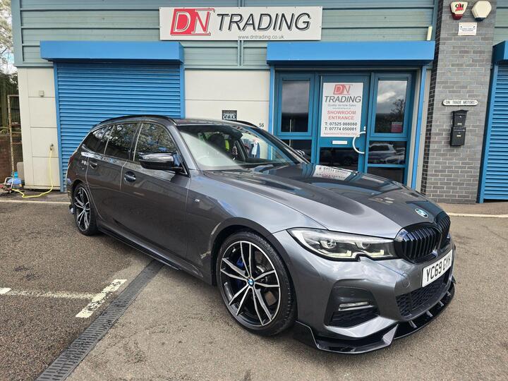 BMW 3 Series 2.0 320d M Sport Touring Auto Euro 6 (s/s) 5dr BMW 3 Series 2.0 320d M Sport Touring Auto Euro 6 (s/s) 5dr