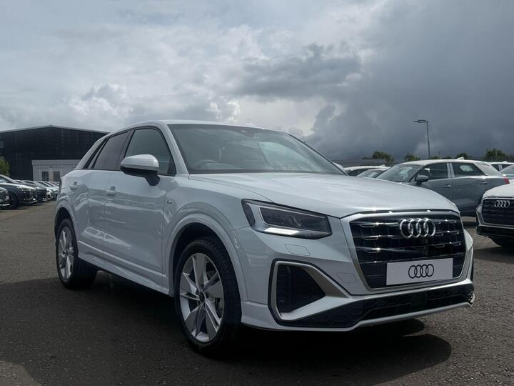 Audi Q2 1.0 TFSI 30 S Line Euro 6 (s/s) 5dr