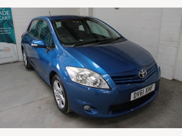 Toyota Auris 1.33 Dual VVT-i TR Euro 4 (s/s) 5dr Toyota Auris 1.33 Dual VVT-i TR Euro 4 (s/s) 5dr