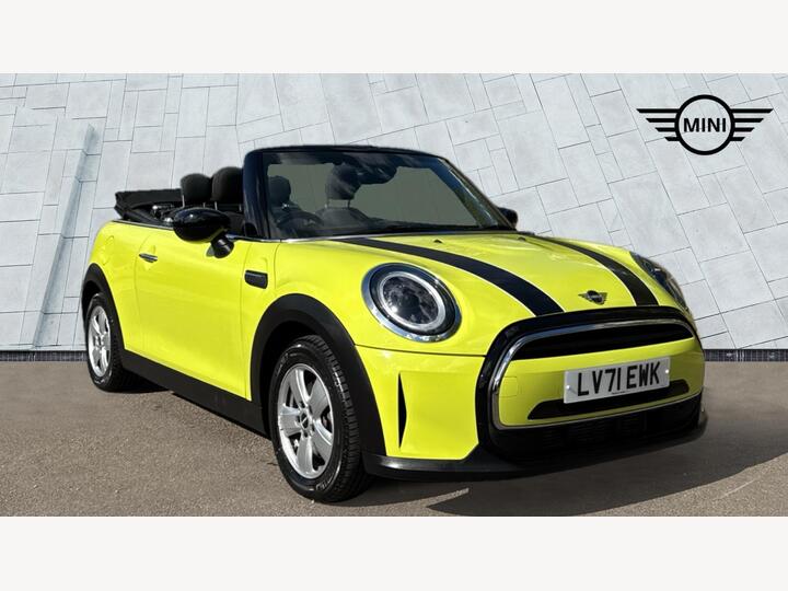 MINI Convertible 1.5 Cooper Classic Euro 6 (s/s) 2dr MINI Convertible 1.5 Cooper Classic Euro 6 (s/s) 2dr