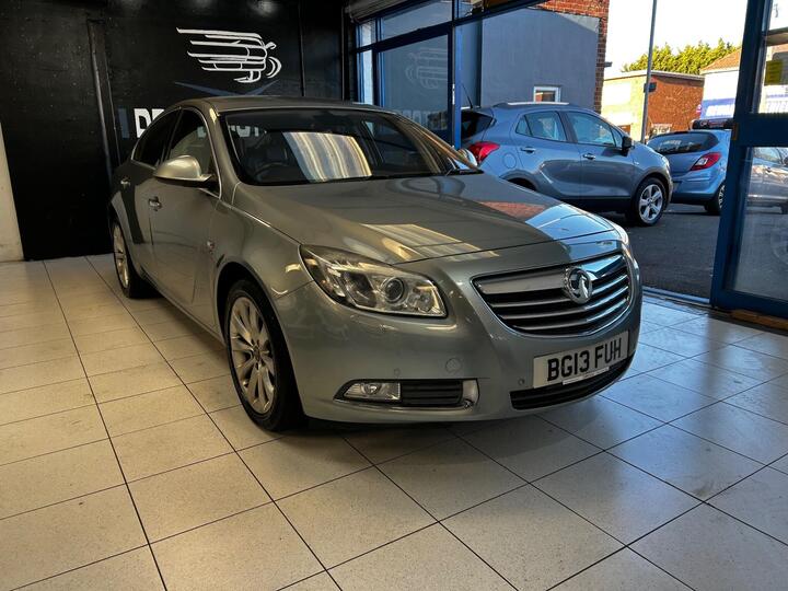 Vauxhall Insignia 2.0 CDTi Elite Auto Euro 5 5dr